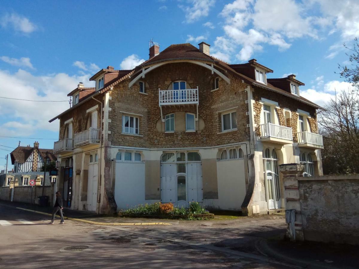 La Sapiniere Villa Hermanville-sur-Mer Luaran gambar